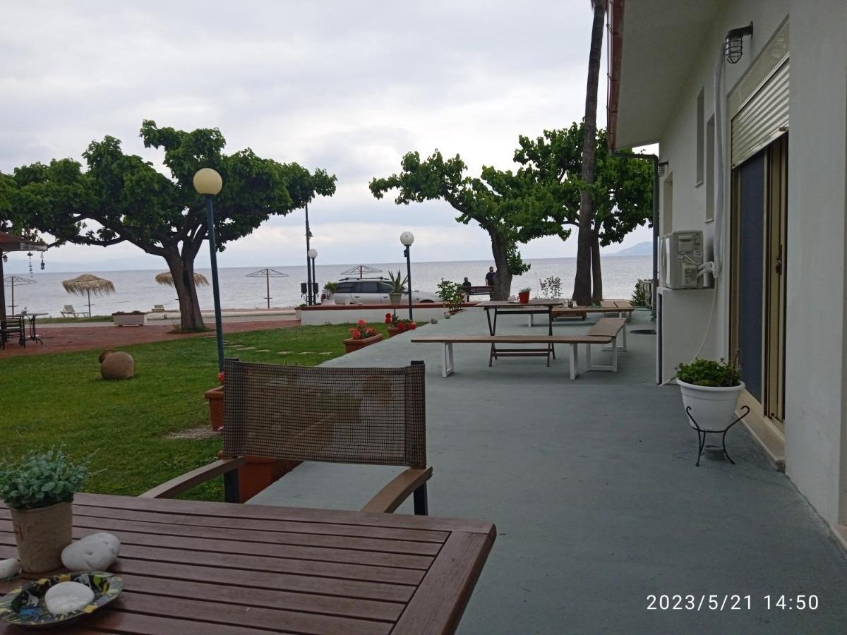 Evoikos Beach & Resort Livanátai Esterno foto